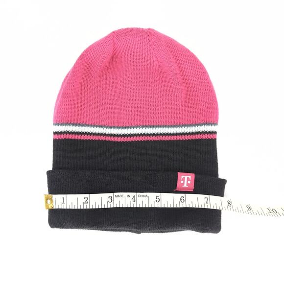T-Mobile Reversible Unisex One Size Magenta & Black Knit Beanie Winter Hat - New - Picture 8 of 10